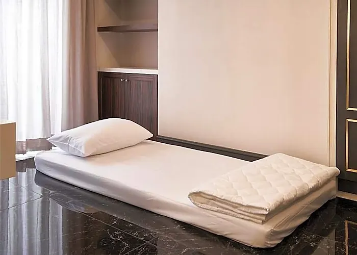 Downtown Bkk 1br @phayathai Bts Siam Paragon 酒店 4*